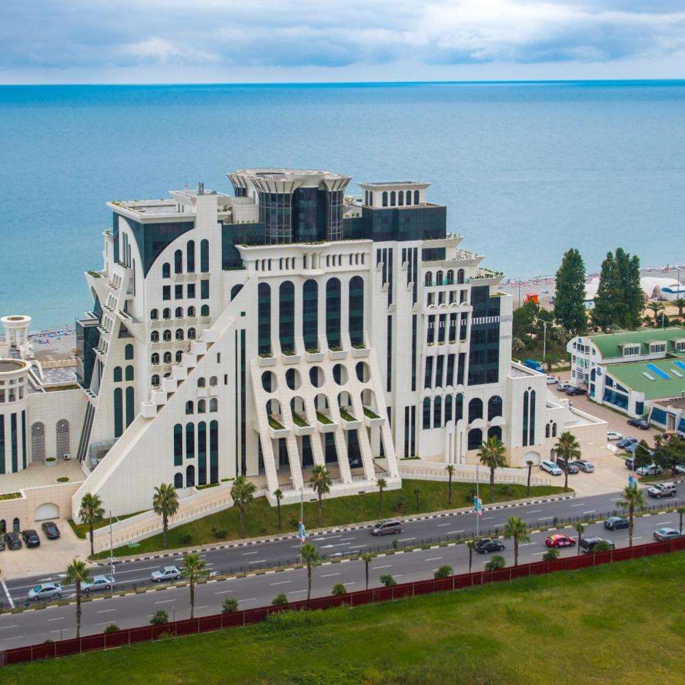 هتل د گرند گلوریا باتومی The Grand Gloria Hotel Batumi