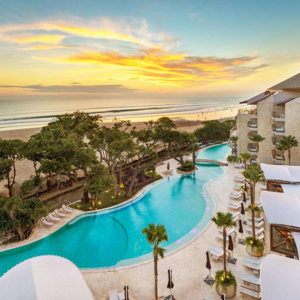 هتل دابل سیکس لاکچری سمینیاک بالی Double-Six Luxury Hotel Seminyak Bali