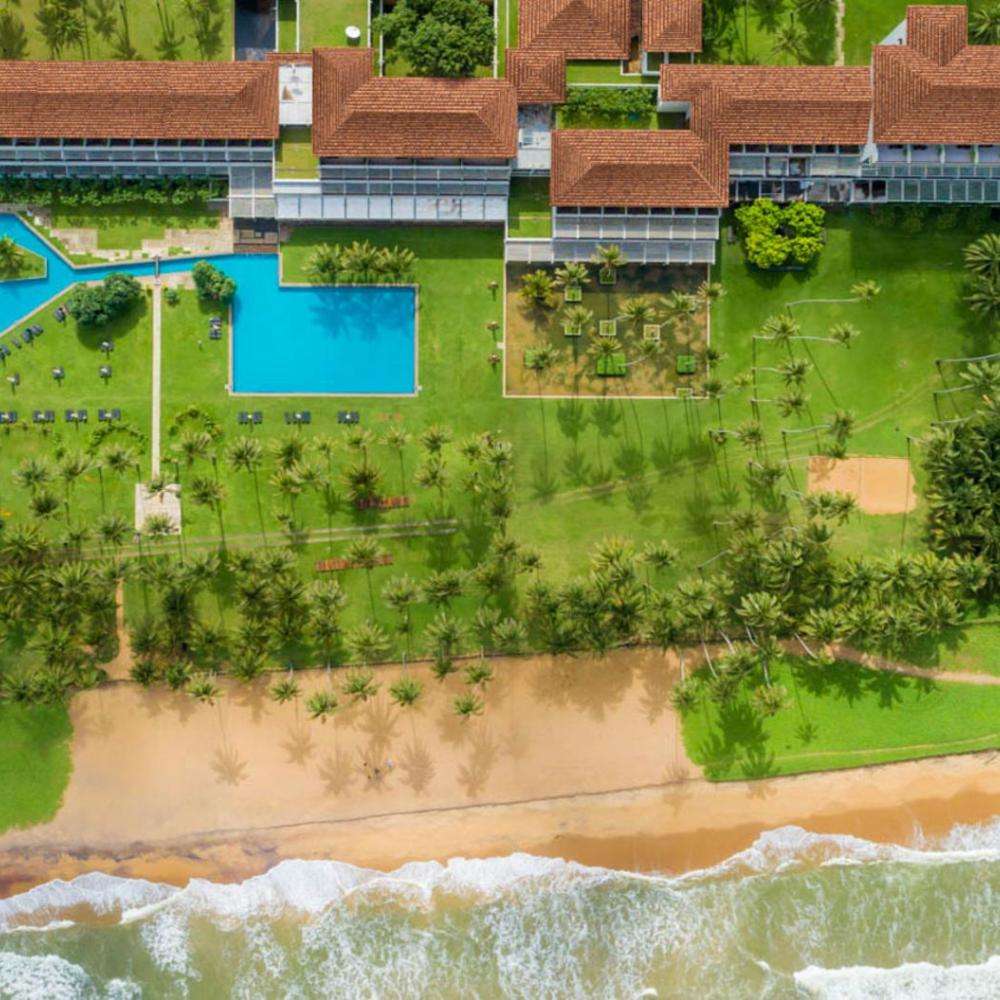 هتل بلو واتر سریلانکا Hotel The Blue Water Sri Lanka