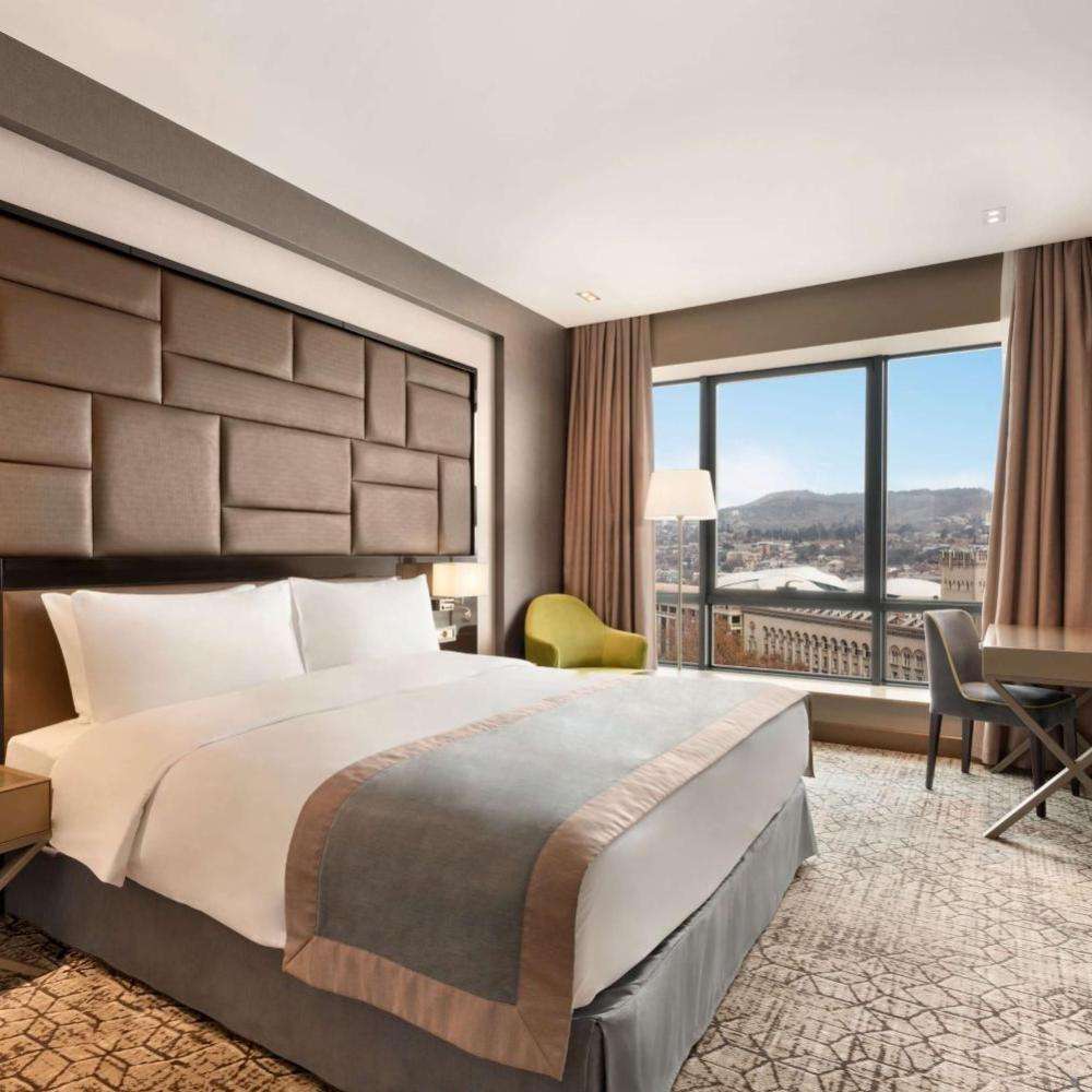 هتل ویندهام گرند تفلیس Hotel Wyndham Grand Tbilisi