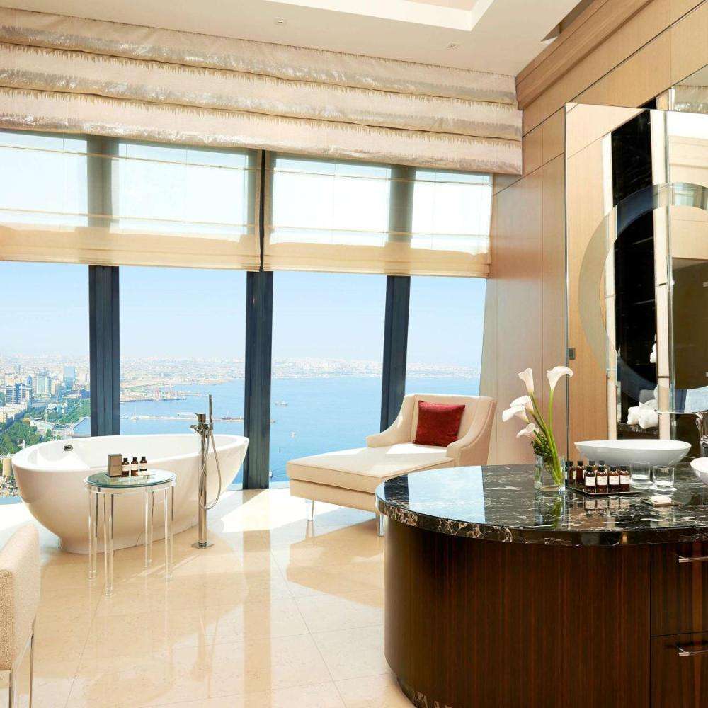 هتل فیرمونت باکو فلیم تاورز Hotel Fairmont Baku Flame Towers