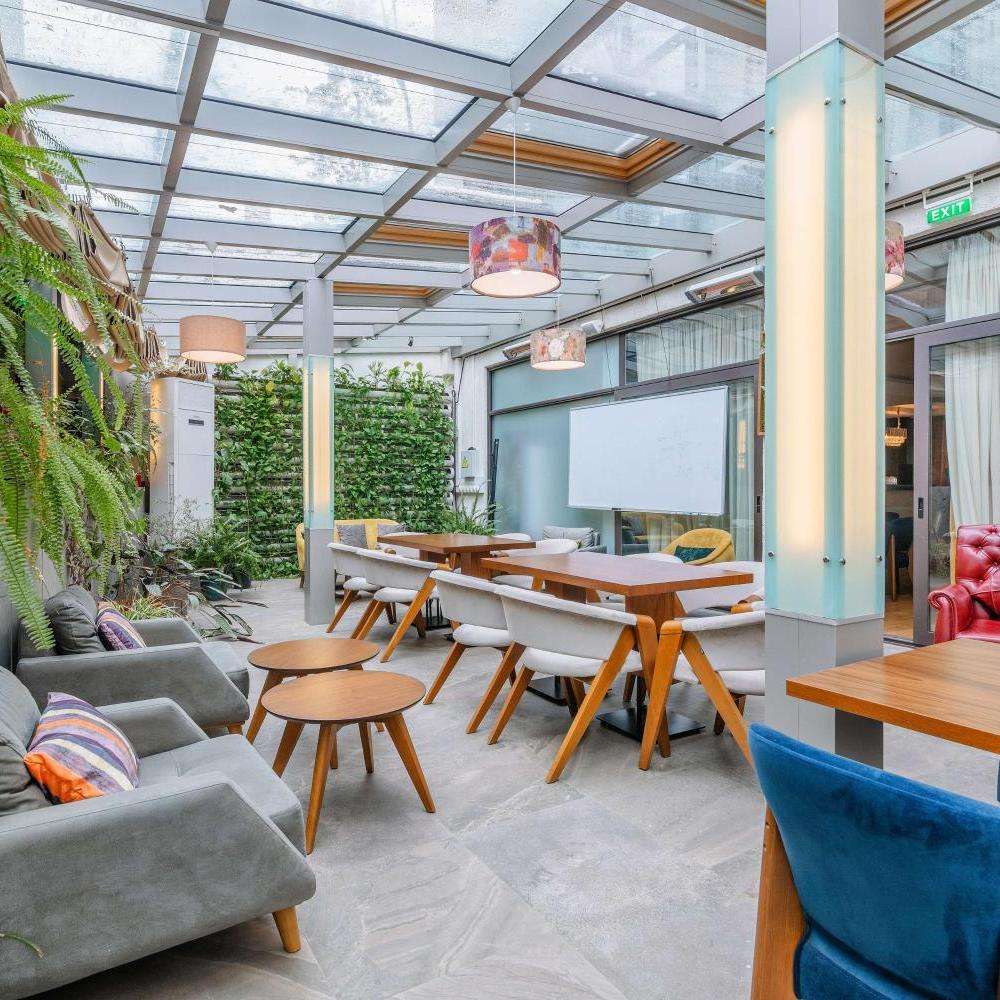 هتل بست وسترن تفلیس سیتی سنتر Hotel Best Western Tbilisi City Center