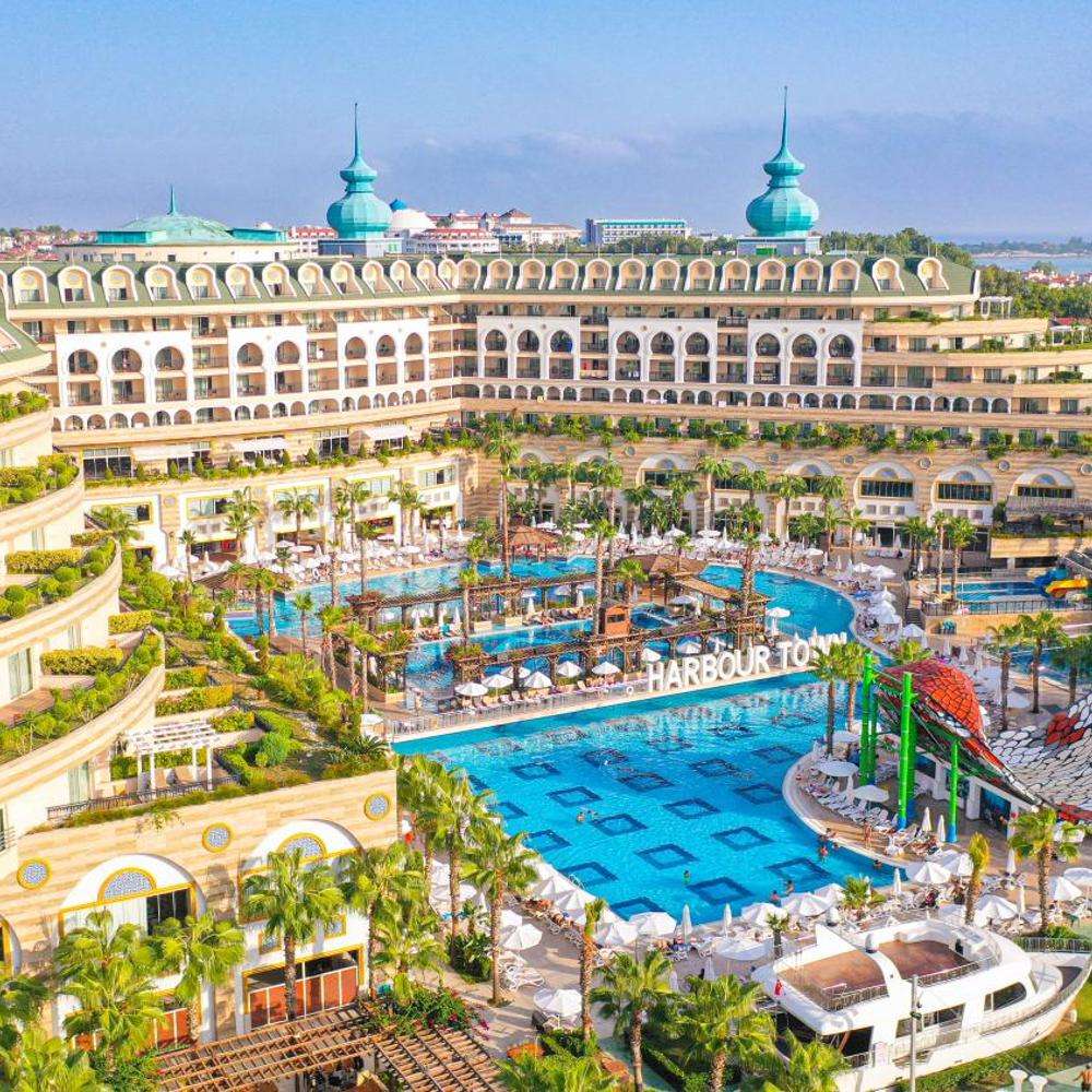 هتل کریستال سانست لاکچری ریزورت اند اسپا آنتالیا Hotel Crystal Sunset Luxury Resort & Spa Antalya