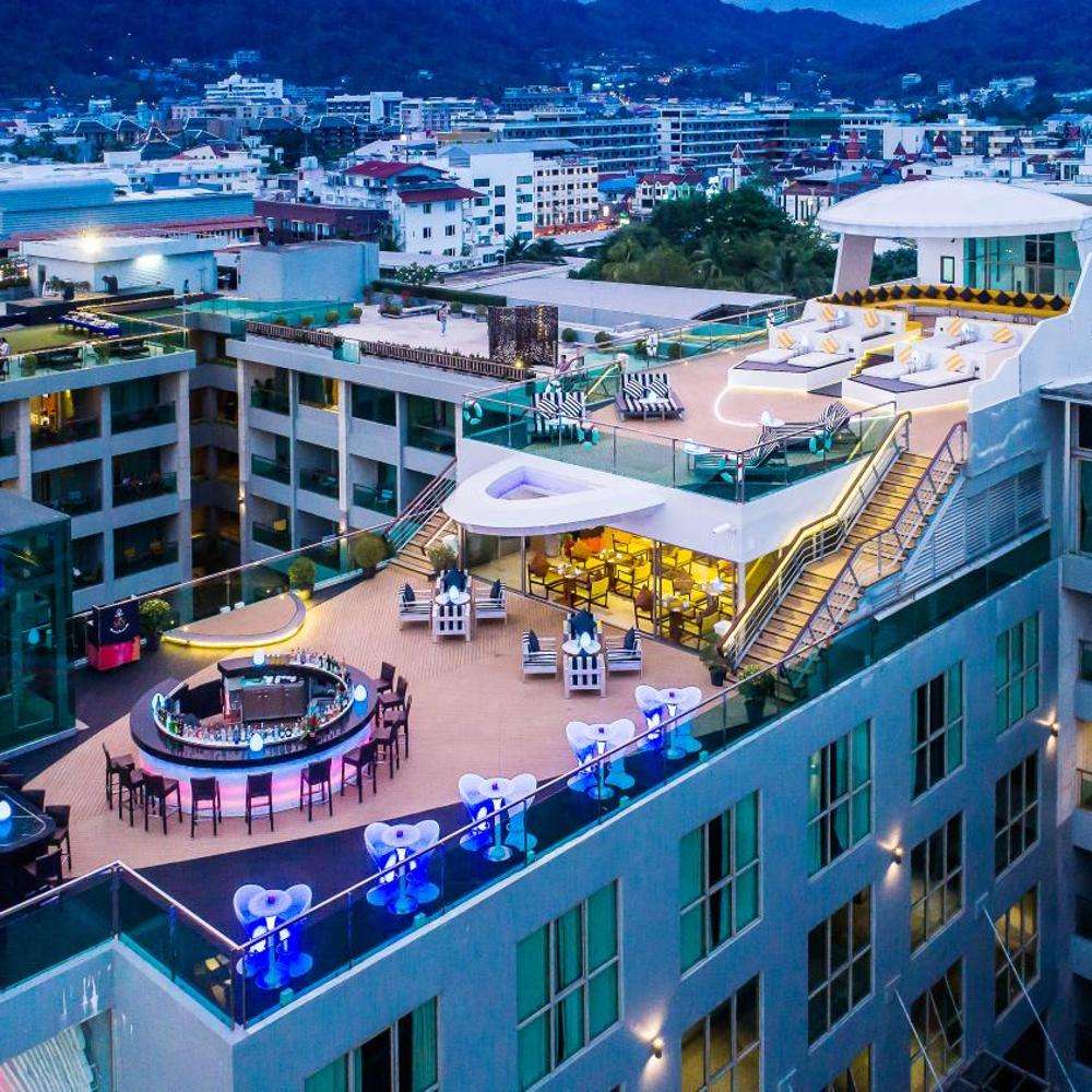 هتل کی ریزورت اند اسپا پوکت Hotel The KEE Resort & Spa Phuket