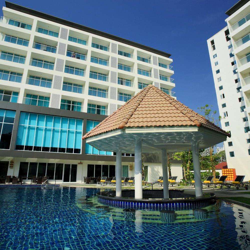 هتل سنتارا پاتایا Centara Pattaya Hotel