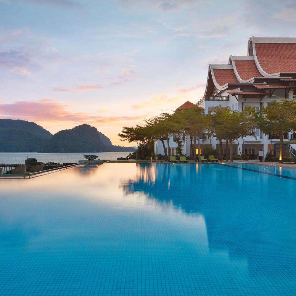 هتل وستین لنکاوی ریزورت اند اسپا Hotel The Westin Langkawi Resort & Spa