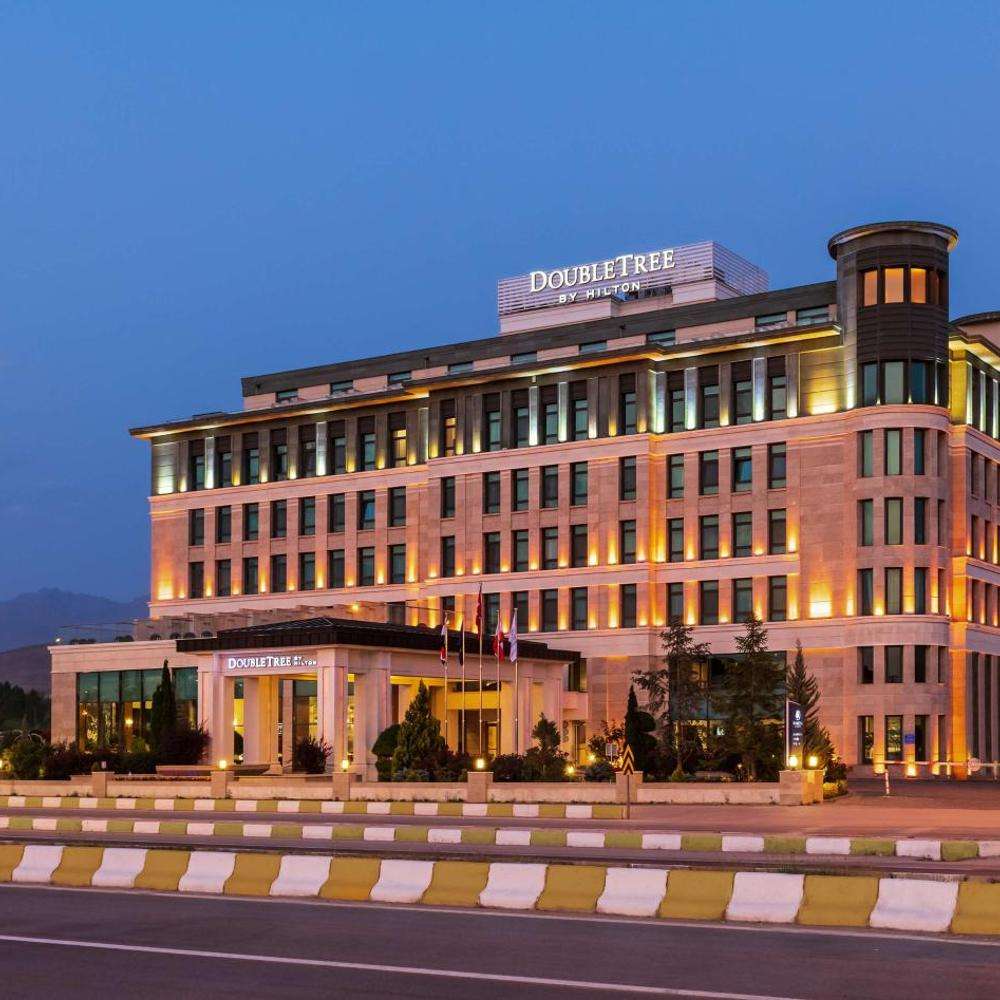 هتل دابل تری بای هیلتون وان DoubleTree by Hilton Hotel Van