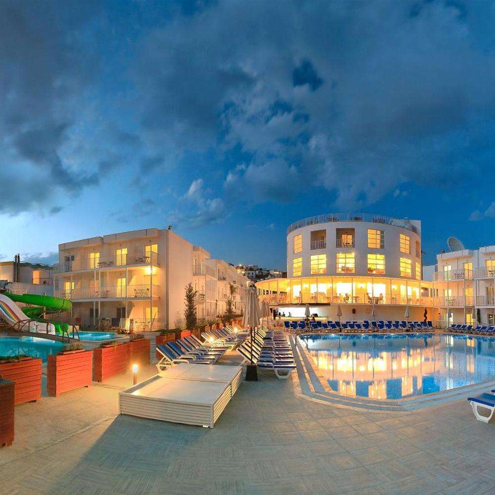هتل بدروم بیچ ریزورت Hotel Bodrum Beach Resort