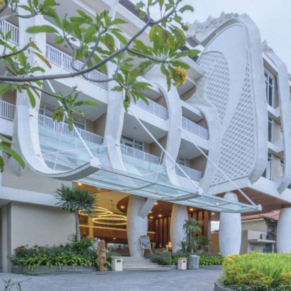 هتل بدروک کوتا بالی Bedrock Hotel Kuta Bali