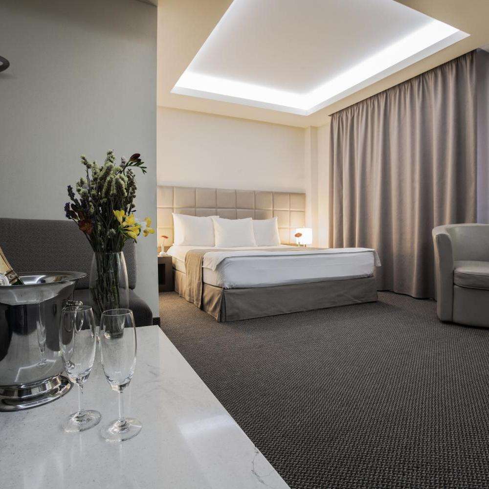 هتل آویاترانس ایروان Hotel Aviatrans Yerevan