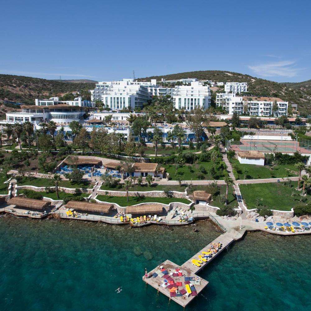 هتل بدروم هالیدی ریزورت اند اسپا Hotel Bodrum Holiday Resort & Spa