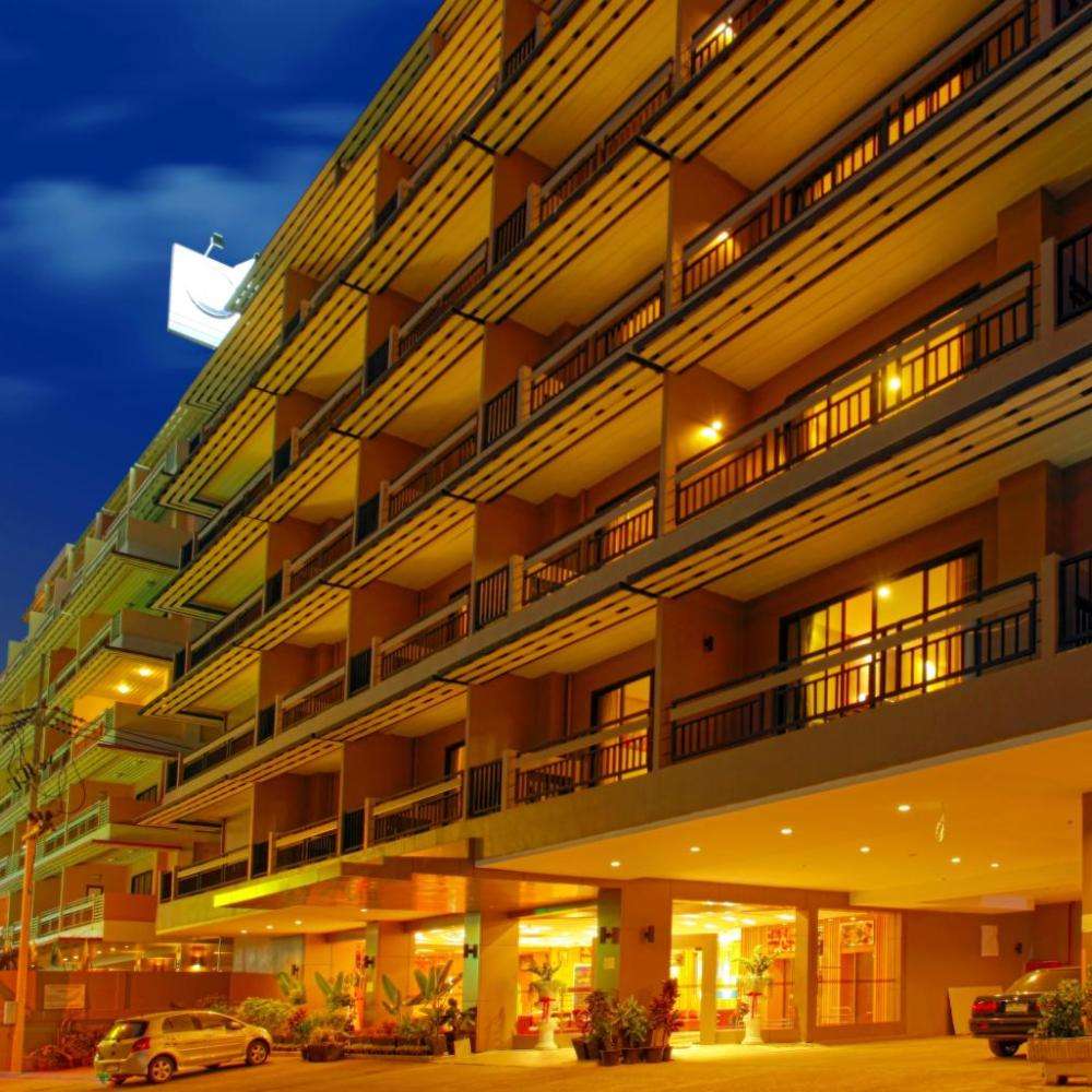 هتل پاتایا لافت Pattaya Loft Hotel