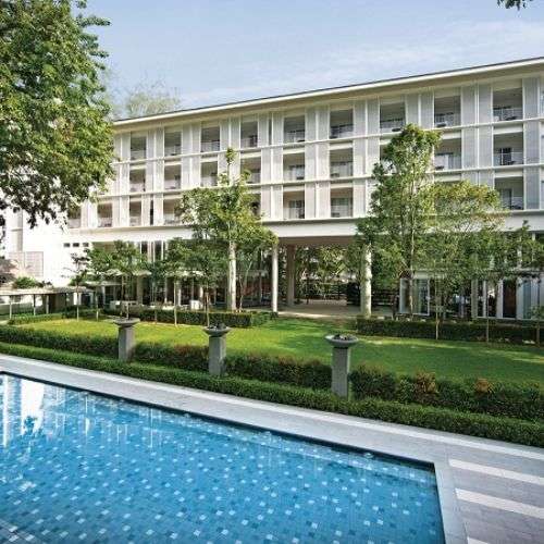 هتل لون پاین Lone Pine Hotel Penang