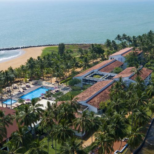 هتل آوانی کالوتارا ریزورت بنتوتا Avani Kalutara Resort Sri Lanka