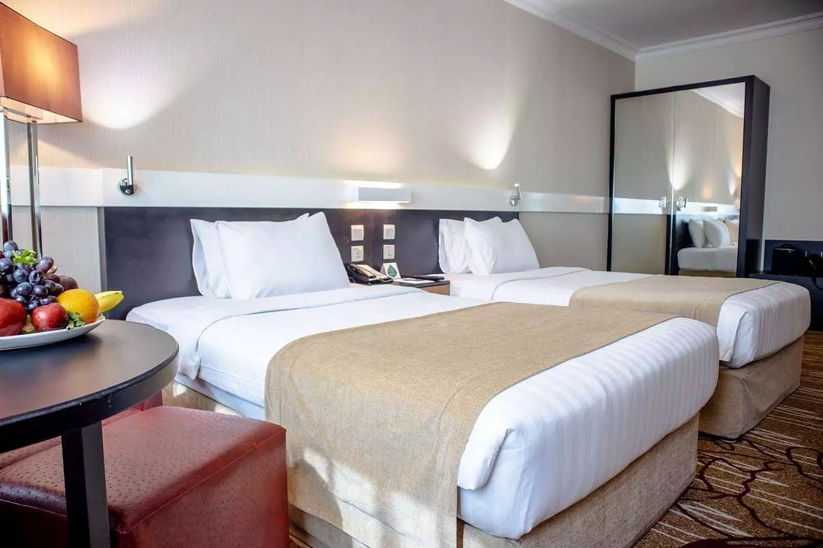 هتل ویژن ایمپریال Vision Imperial Hotel