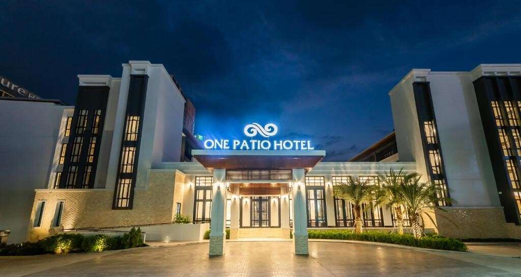 هتل وان پاتیو پاتایا One Patio Hotel Pattaya