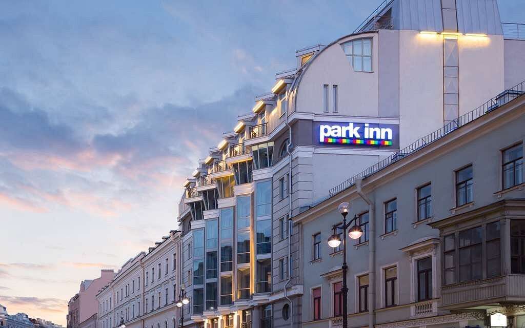 هتل کاسموس سن پترزبوگ نوسکی پروسپکت ، ا ممبر آف رادیسون ایندیویژوال Cosmos Saint-Petersburg Nevsky Prospect Hotel, a member of Radisson Individuals