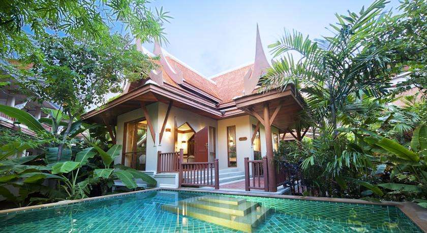 هتل سامویی بری بیچ ریزورت Samui Buri Beach Resort hotel