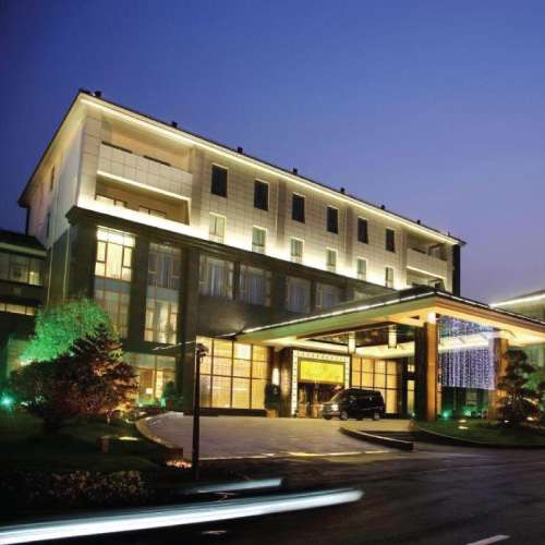 هتل رویال تولیپ Royal Tulip Hotel