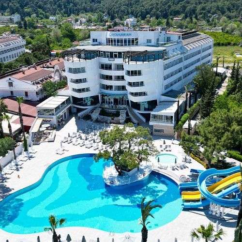 هتل کاتاماران کوالیتی  تایمز Catamaran Quality Times Hotels