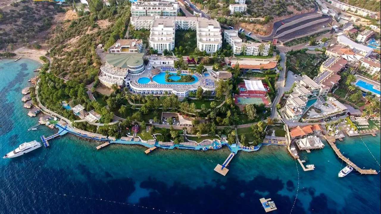 هتل بدروم هالیدی ریزورت BODRUM HOLIDAY RESORT